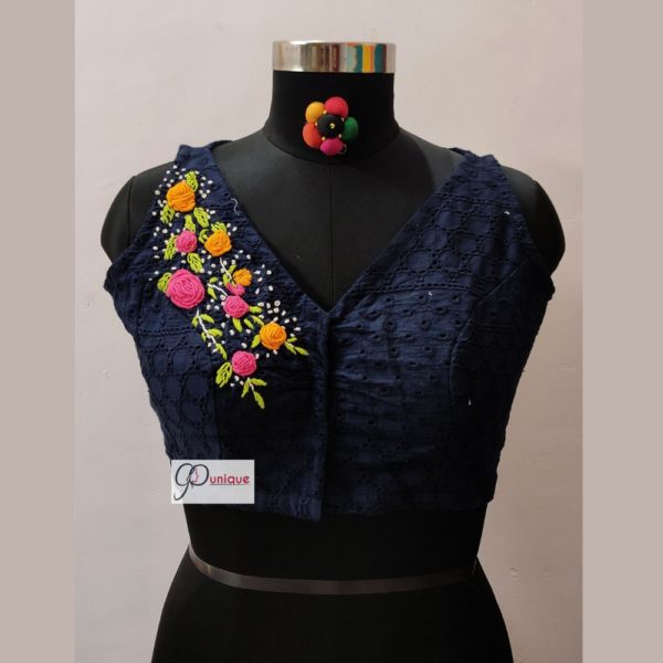 blue hakoba with hand embroidery sleeveless blouse design(1)